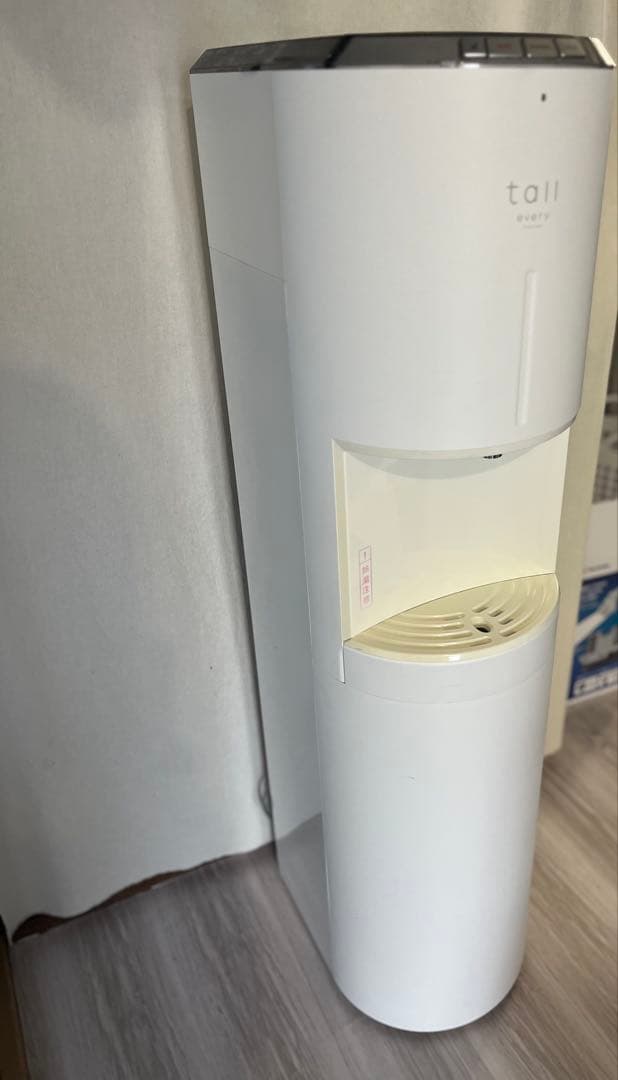 なずなtall 浄水器 ホワイト スリムデザイン　カートリッジ3本付き