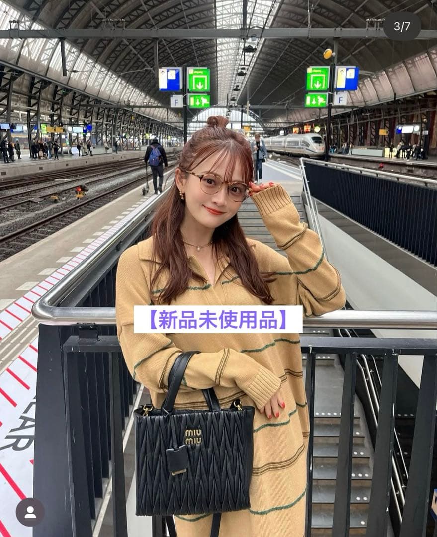 【新品未使用】pinue ボーダーニットワンピース（ベージュ） M