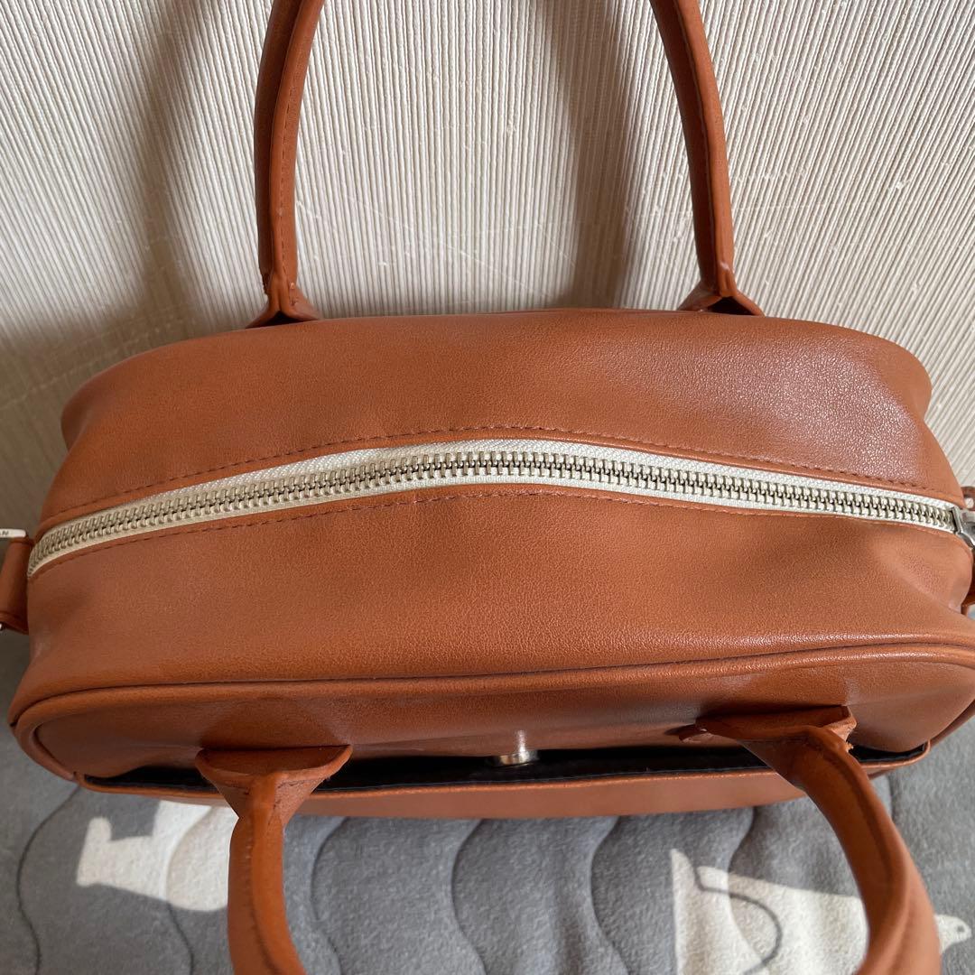 CUNE キューン　ショルダーバッグ