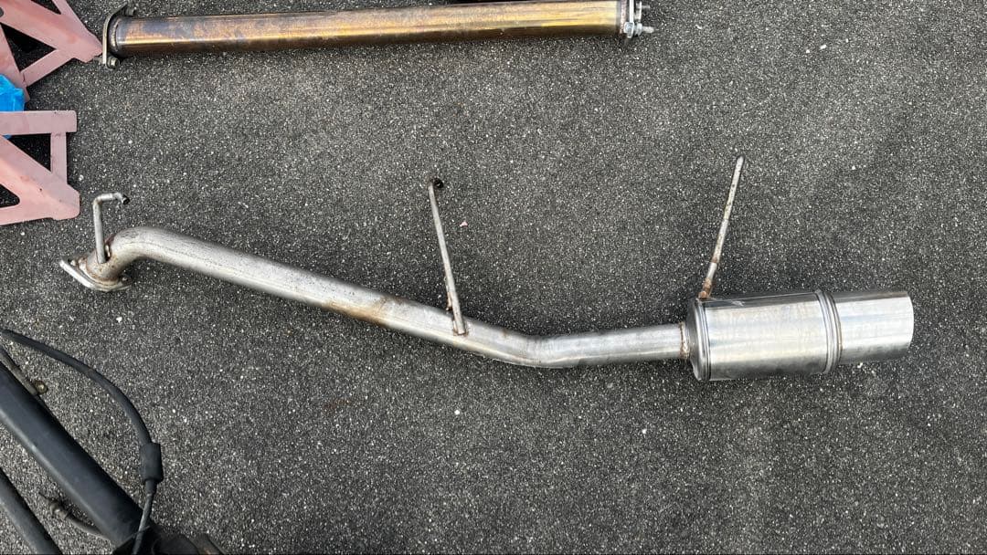 ワゴンR メーカー不明砲弾マフラー