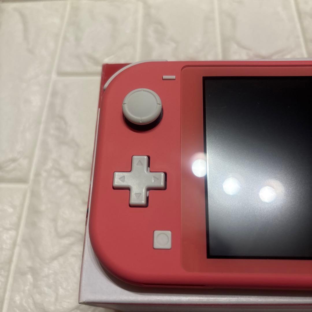 Nintendo Switch Lite コーラル　　　　3