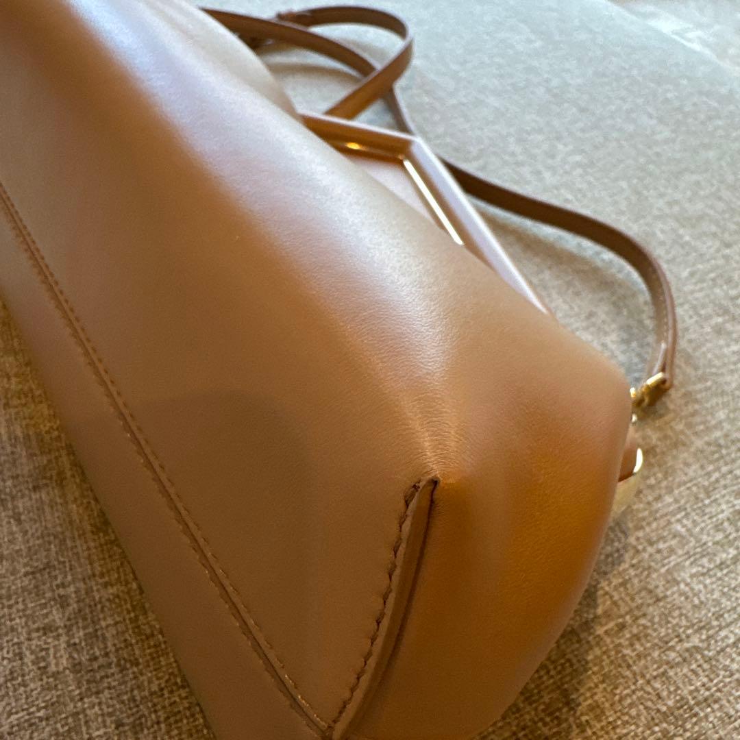 最終値下げ‼️FENDI ファースト　スモール　 クラッチバッグ　正規品