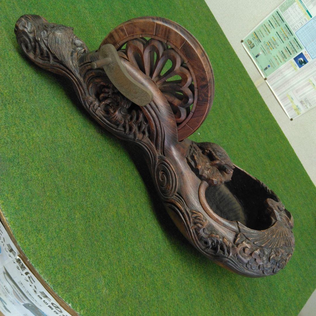 ち*ー様 木製彫刻 亀のデザイン