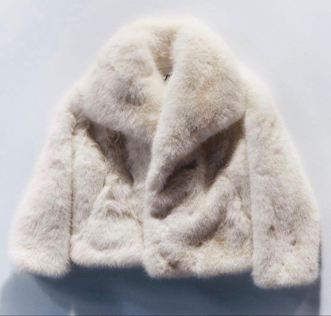 新品タグ付き Zara ザラ 完売　ファージャケット