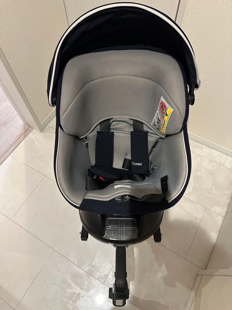 [美品]Combi クルムーヴ スマート ISOFIX JN-570