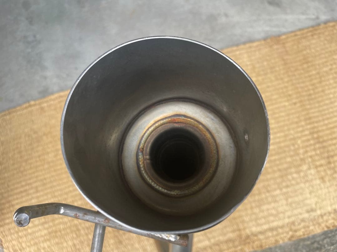 フィット　ge6　砲弾マフラー