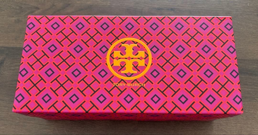 【美品】トリーバーチ　フラットシューズ　US7サイズ約24cm