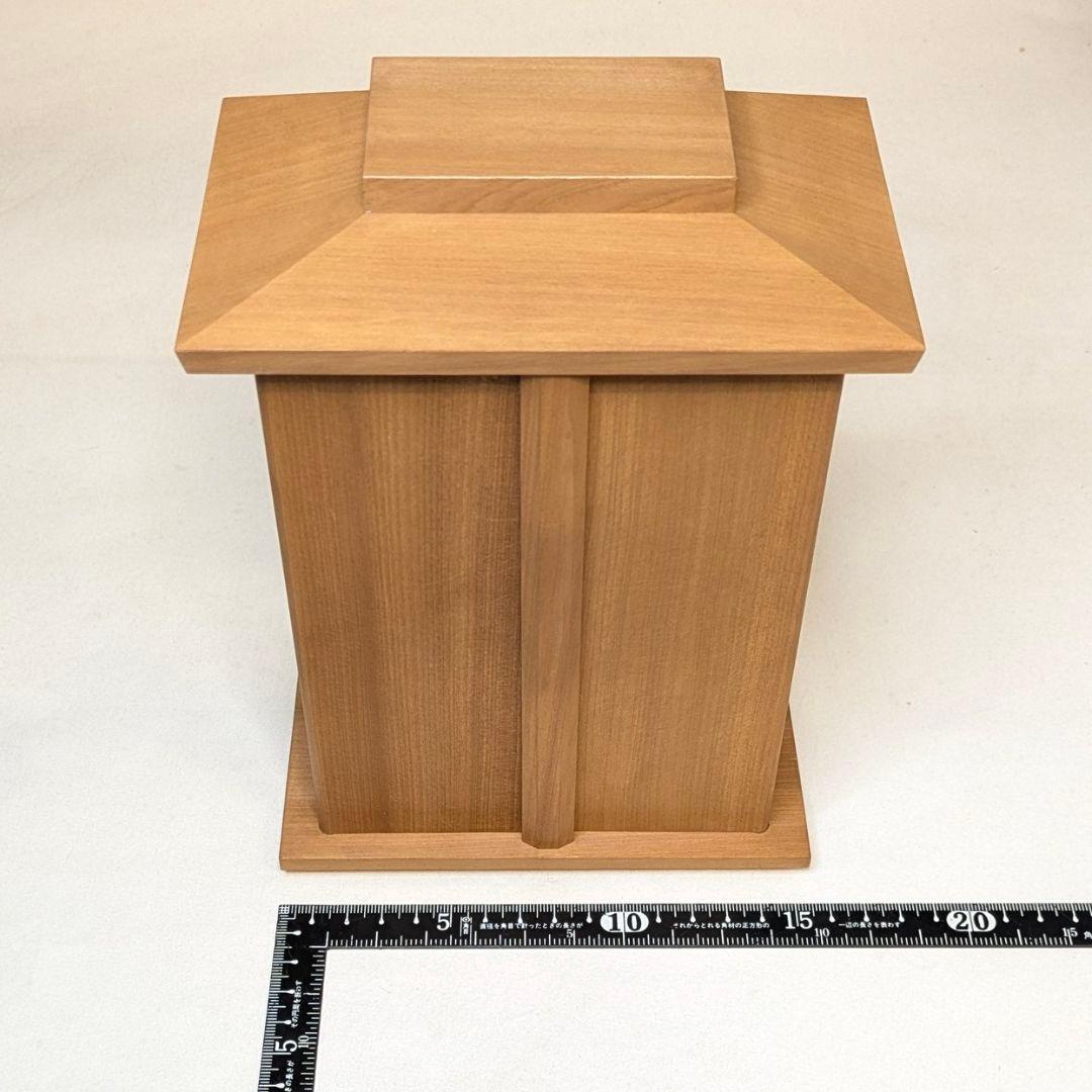 【セール・新品】 厨子入り　日蓮聖人　三宝尊　紅檀　金泥　総高さ約21㎝