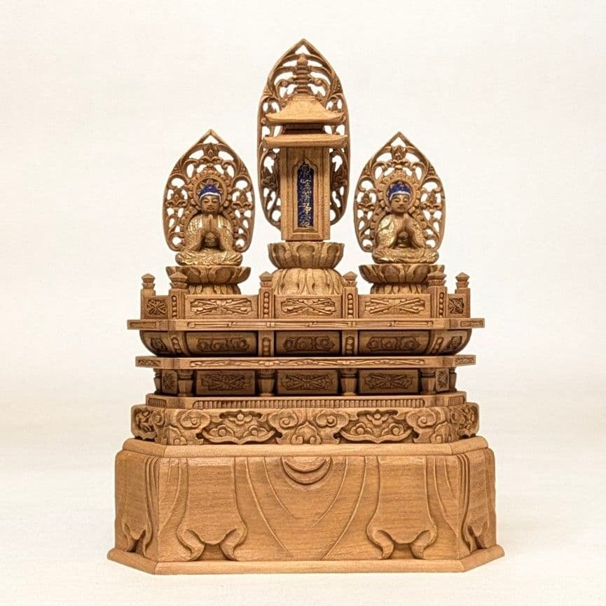 【セール・新品】 厨子入り　日蓮聖人　三宝尊　紅檀　金泥　総高さ約21㎝