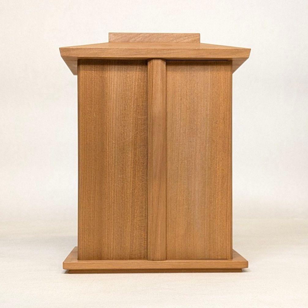 【セール・新品】 厨子入り　日蓮聖人　三宝尊　紅檀　金泥　総高さ約21㎝