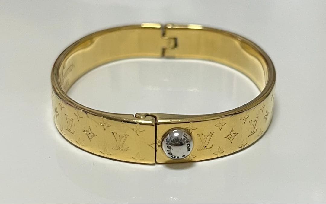 ルイヴィトン Louis Vuitton ナノグラム PM バングル ゴールド