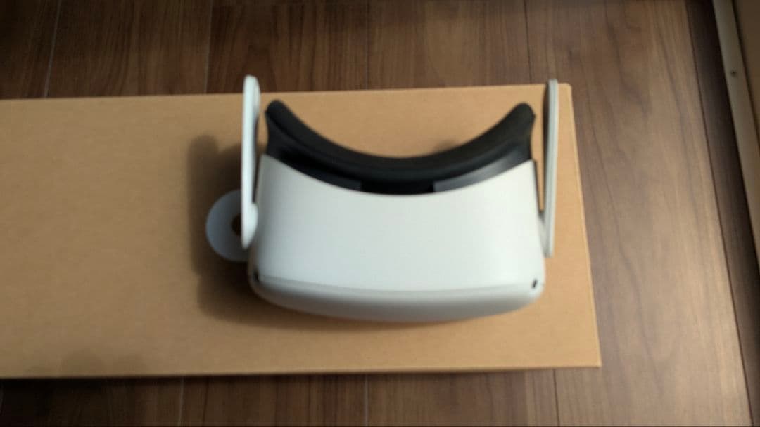  quest 2[128GB]（コントローラー、ストラップ付）