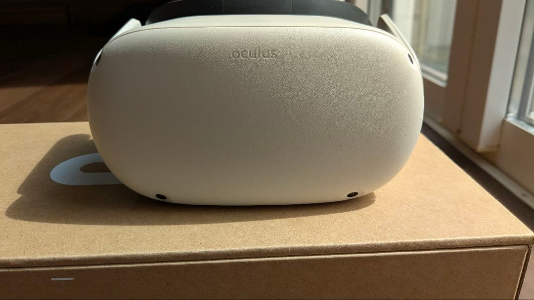  quest 2[128GB]（コントローラー、ストラップ付）