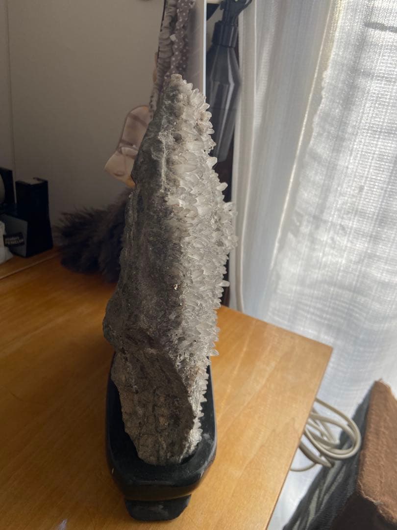 特大希少サイズ　水晶クラスター 原石 天然石 鉱物 水晶