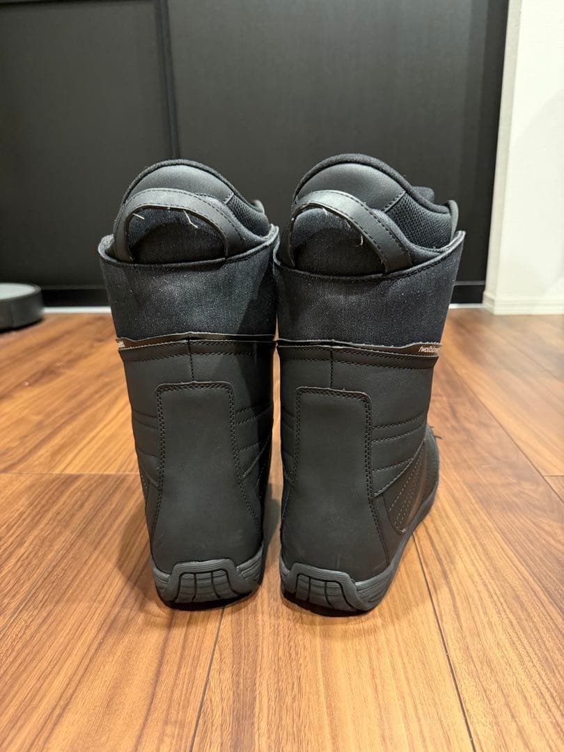 24 美品 スノーボードブーツ 女性用 ブラック