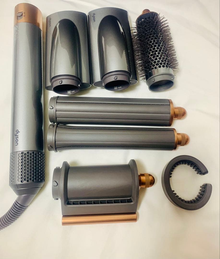 Dyson Airwrap スタイリングツールセット