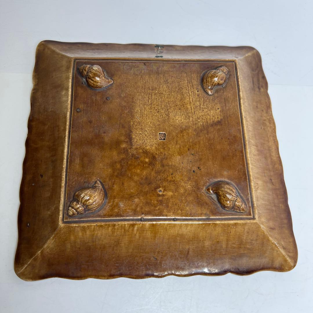 江戸初期　平賀源内　源内焼　獅子図角皿　木箱付　トヒサ　東さ8-0131☆2F