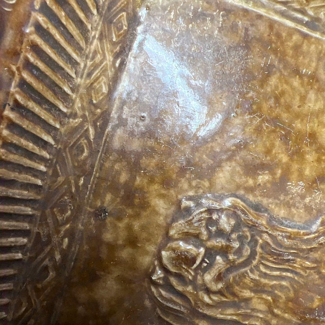 江戸初期　平賀源内　源内焼　獅子図角皿　木箱付　トヒサ　東さ8-0131☆2F