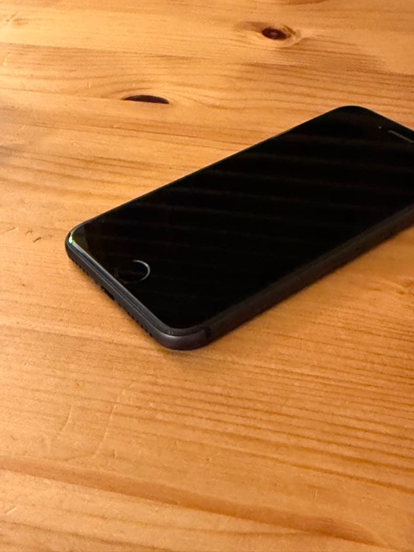 『美品』　iPhone8 バッテリー86%