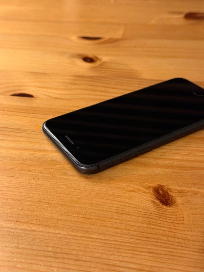 『美品』　iPhone8 バッテリー86%