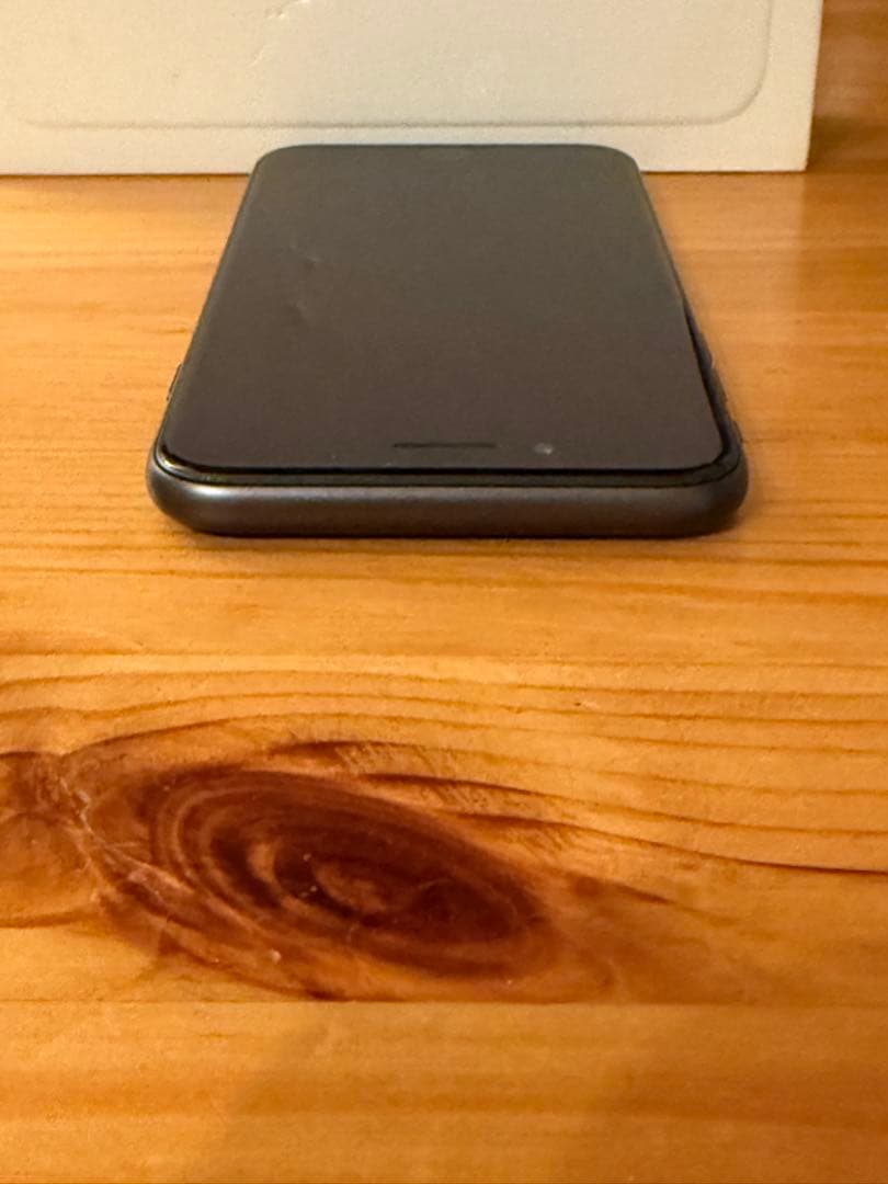 『美品』　iPhone8 バッテリー86%