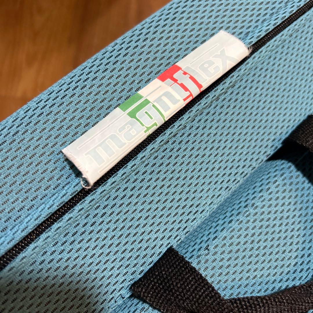 Magniflex マニフレックス　三つ折り　シングルマットレス ブルー