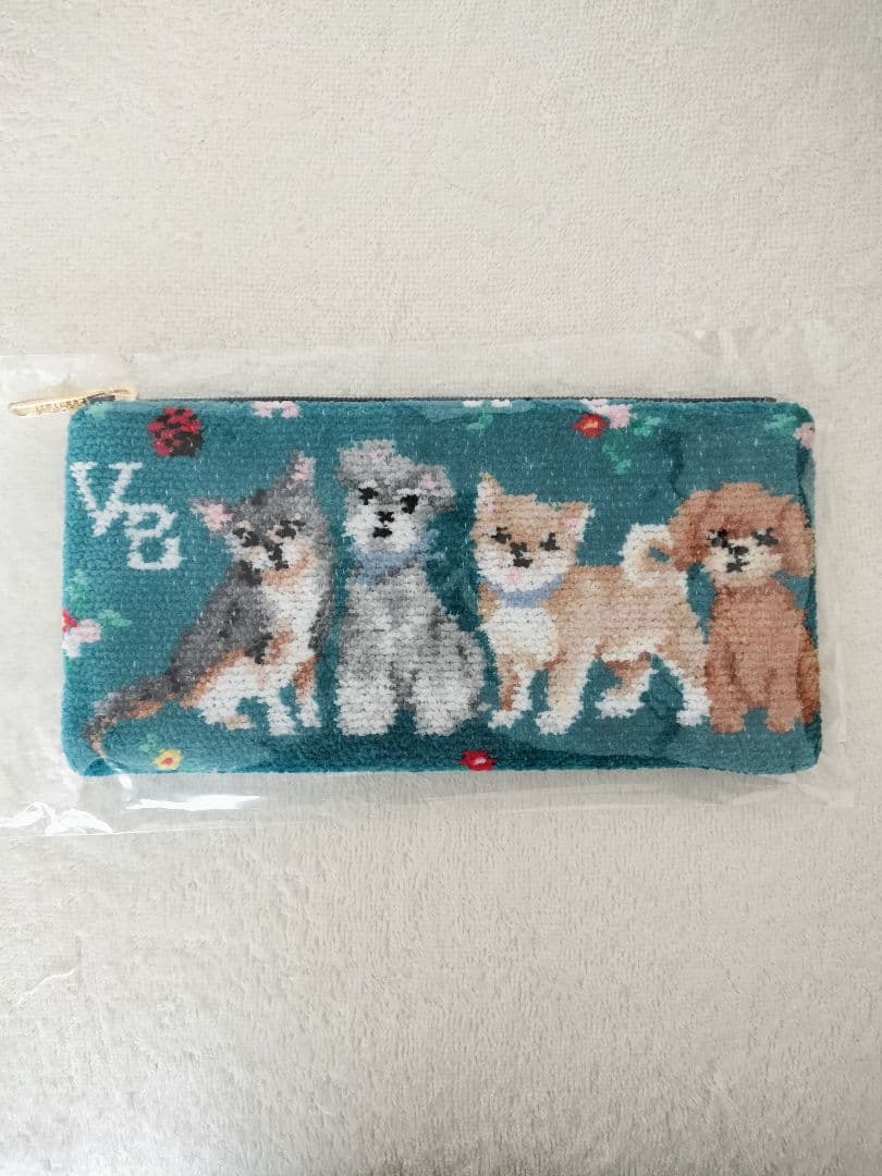 週末限定お値下げ！新品 フェイラー×ヴァンドーム青山 コラボポーチ 犬柄