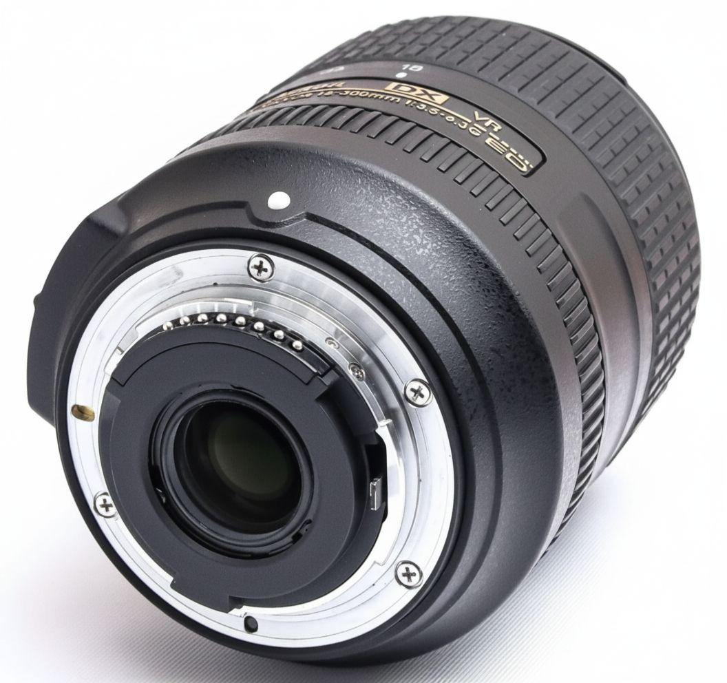 サバ Nikon AF-S DX 18-300mm f/3.5-6.3G