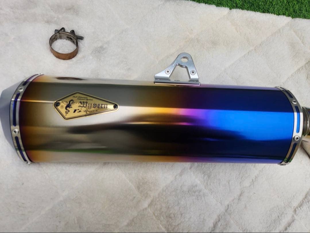 VFR800F アールズギアワイバン スリップオンマフラー