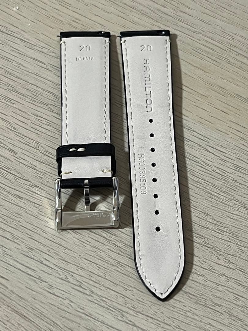 Hamilton レザーベルト 20mm 黒カーフ　尾錠ばね棒ストラップケース付