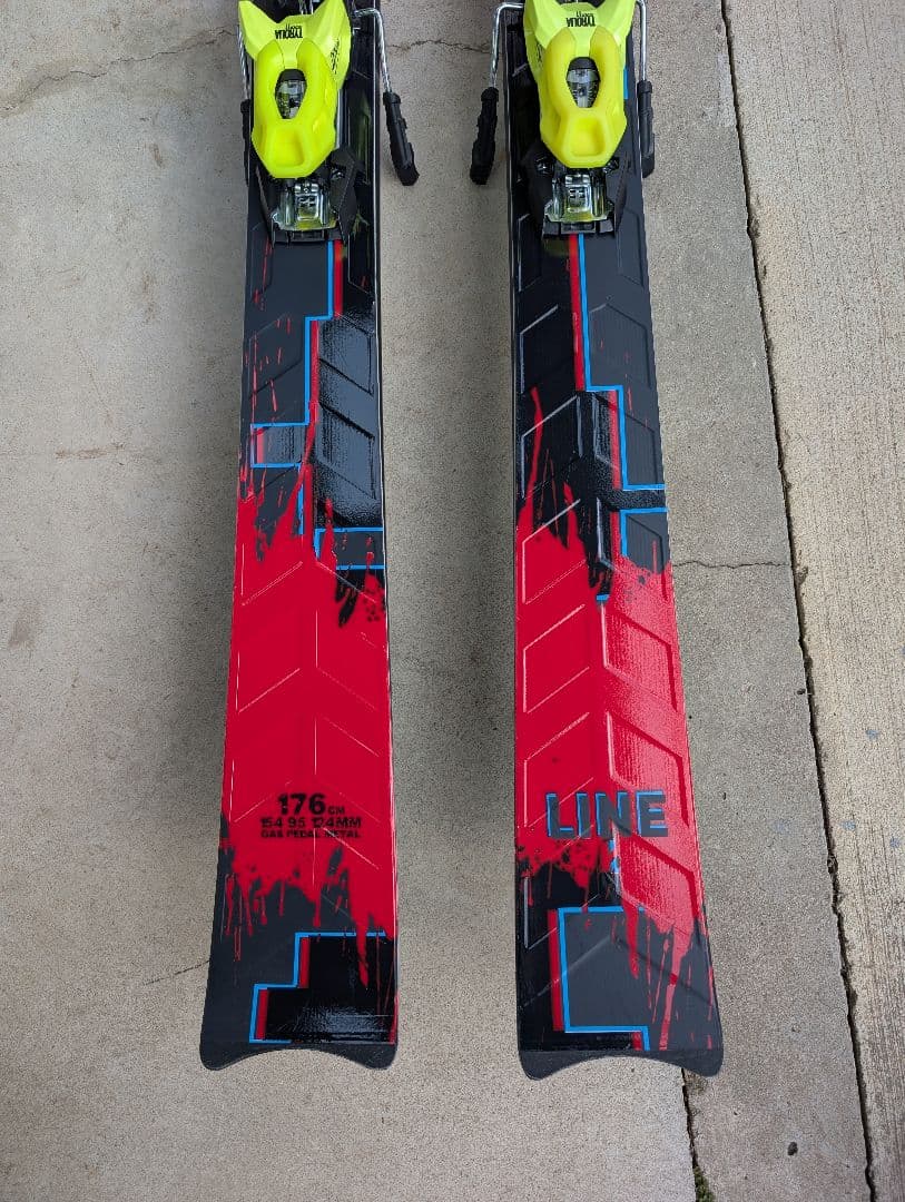 Guchさん専用　LINE BLADE + TYROLIA ATTACK11GW