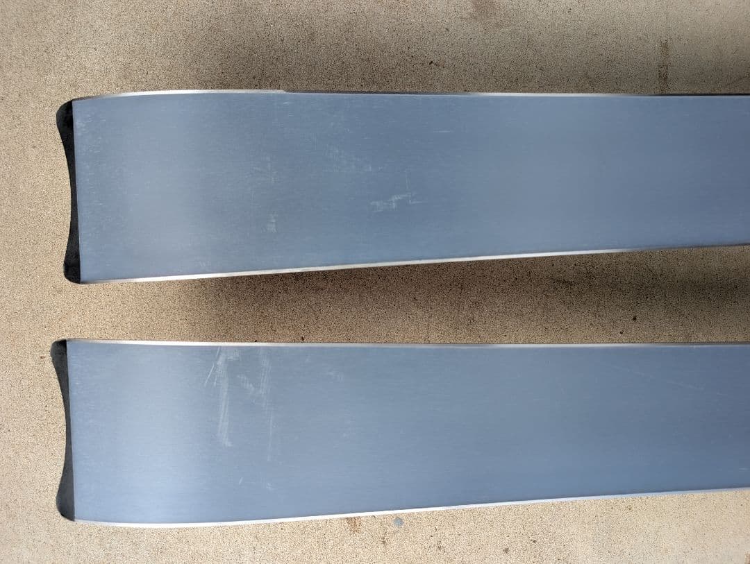 Guchさん専用　LINE BLADE + TYROLIA ATTACK11GW