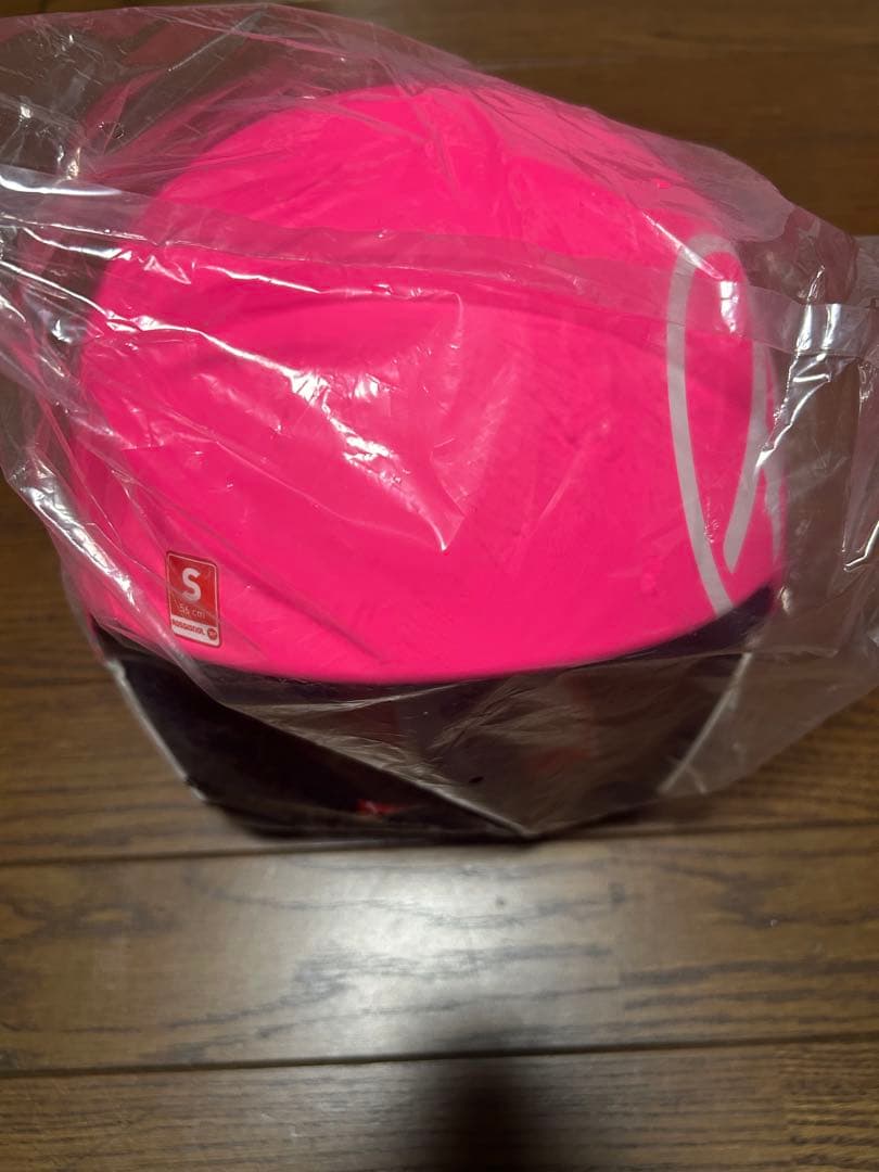 ROSSIGNOL ヘルメット Sサイズ ピンク　チンガード付き✨