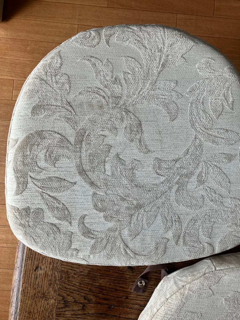 アーコール　チェア用クッション　　　　　4つセット　美品