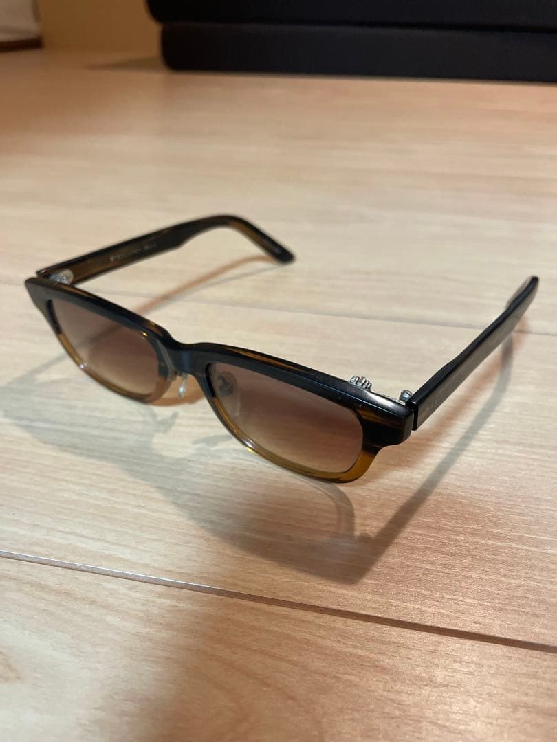 YELLOWS PLUS サングラス ブラウン
