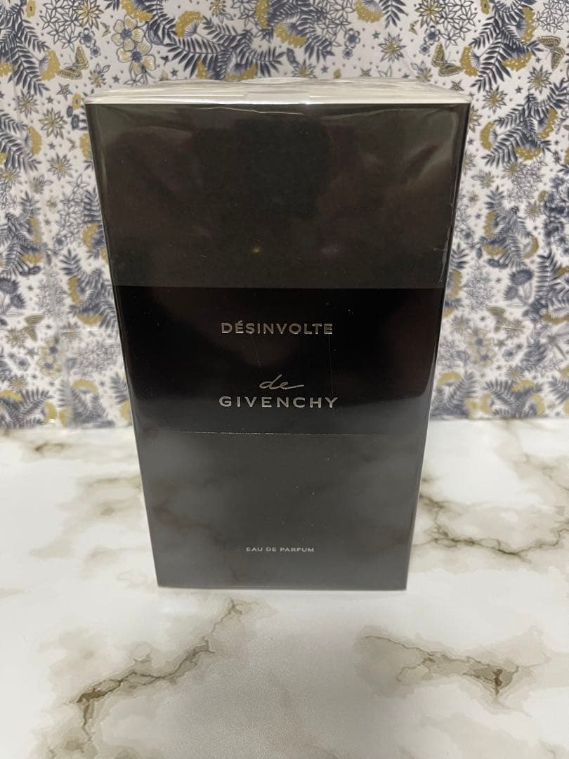 【GIVENCHY】ジバンシイ 【DESINVOLTE】デザンヴォルト