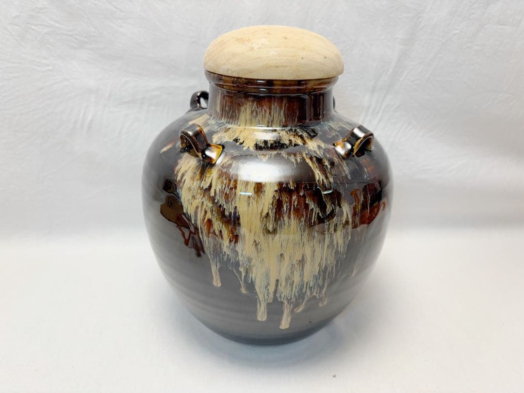 ほぼ未使用 茶道具 洛東 樋谷定一作 天目釉 茶壺 飾壺 飾網紐付 陶印 共箱