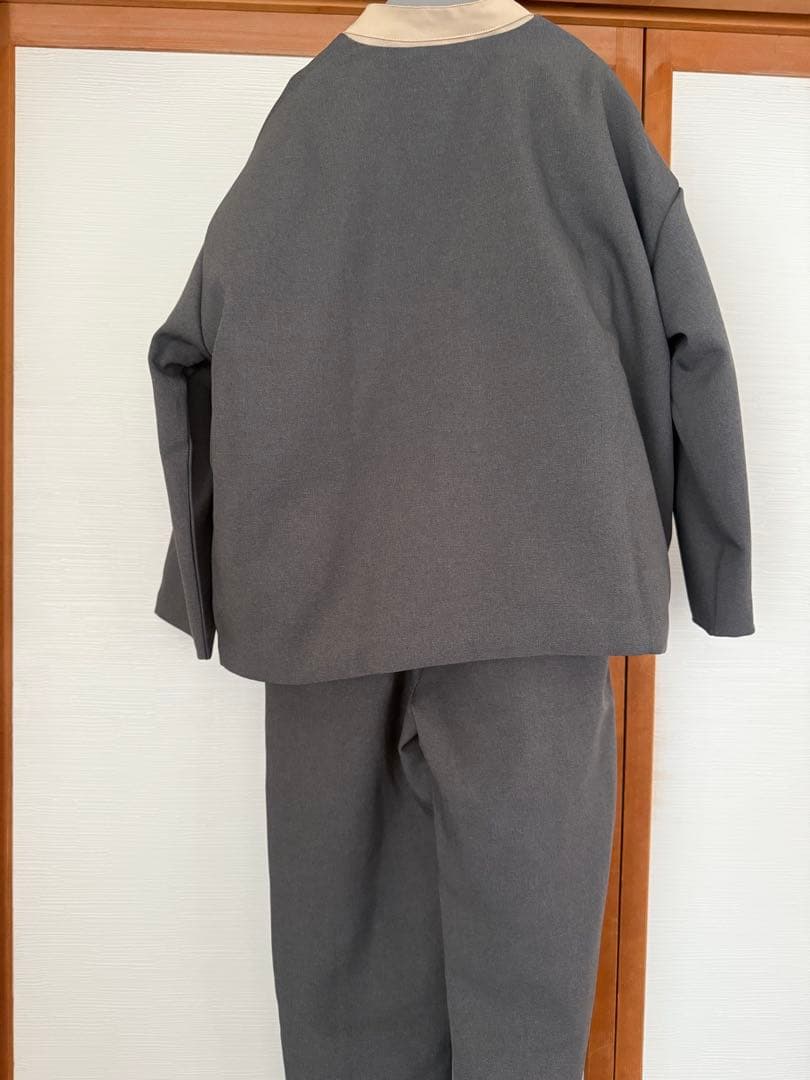 リジェール　グレー　セットアップ上下　シャツ　蝶ネクタイ　4点　130センチ