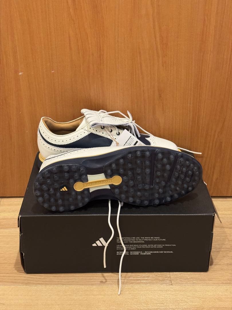 【未使用】アディダスゴルフシューズ　malbon