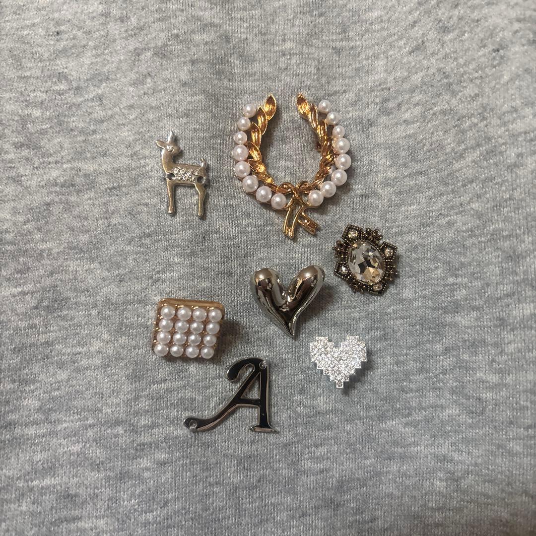 新品未使用　タグ付きビジュー クルーネックプルオーバー SHIPS