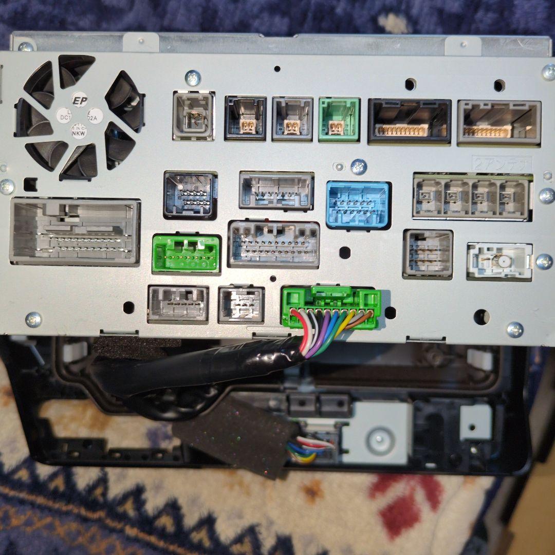 ホンダ 純正 ステップワゴン専用 10インチ ナビ VXU-227SWi中古品