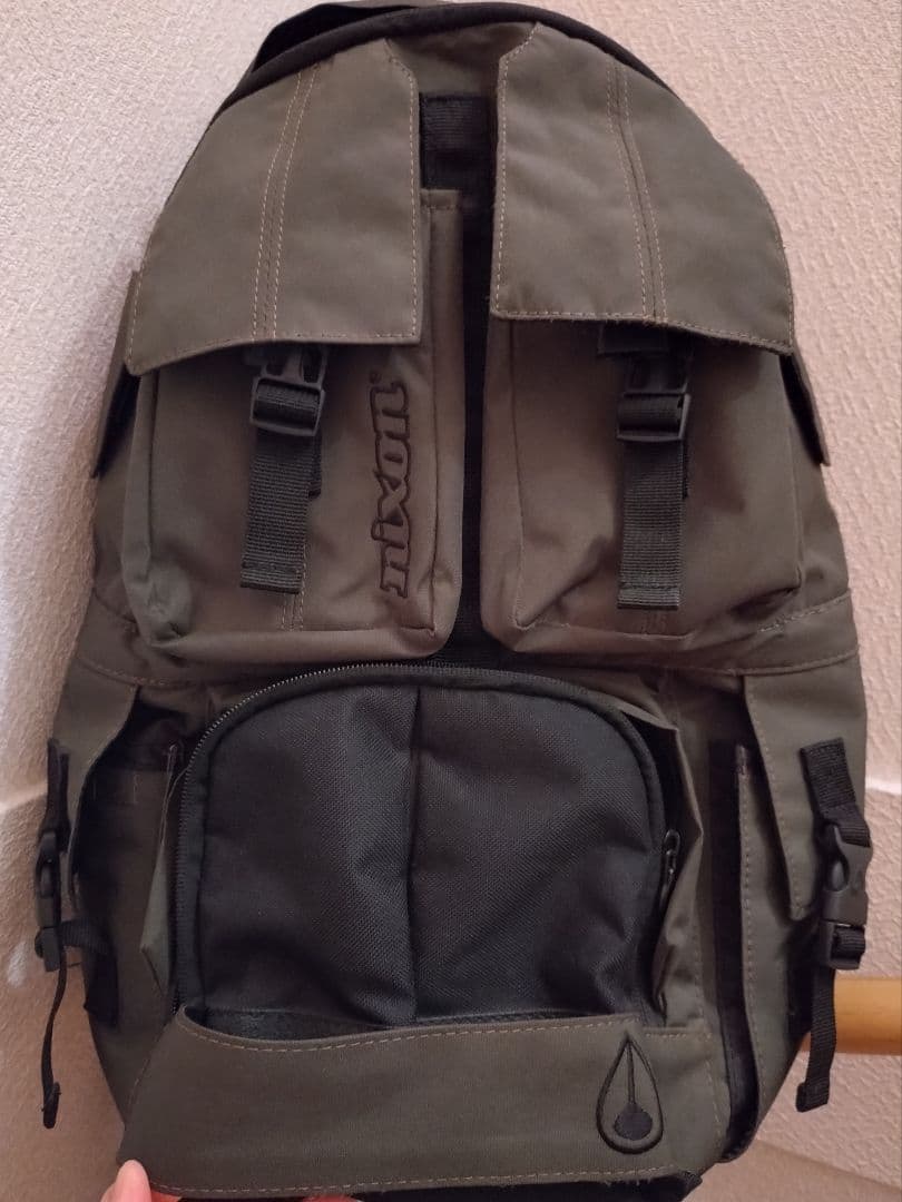 新品未使用NIXONリュック