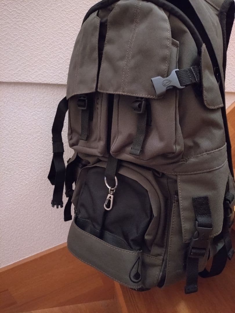 新品未使用NIXONリュック