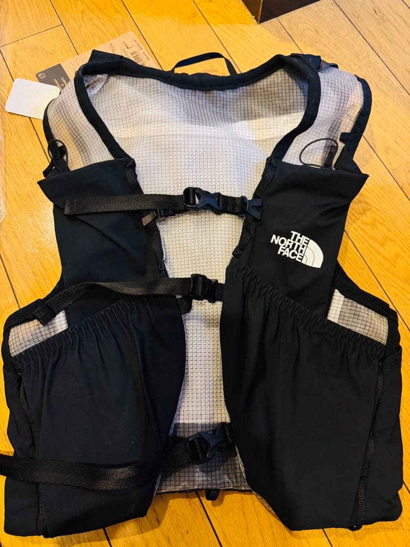 新品未使用THE NORTH FACE ランニングベストTR 10