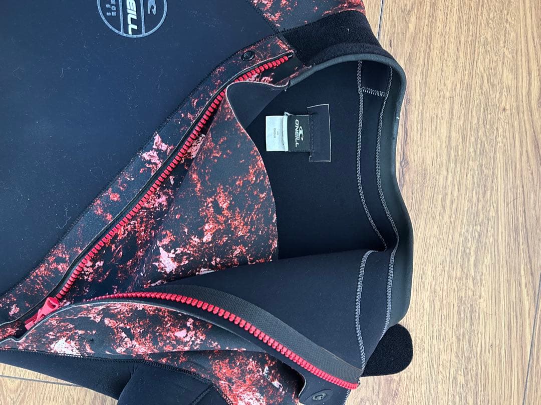 オニールO'NEILL フルスーツ　3mm 裏起毛　美品　ML相当オーダー