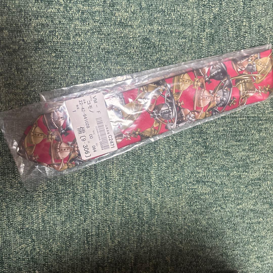 ヴィヴィアン⭐︎ネクタイ