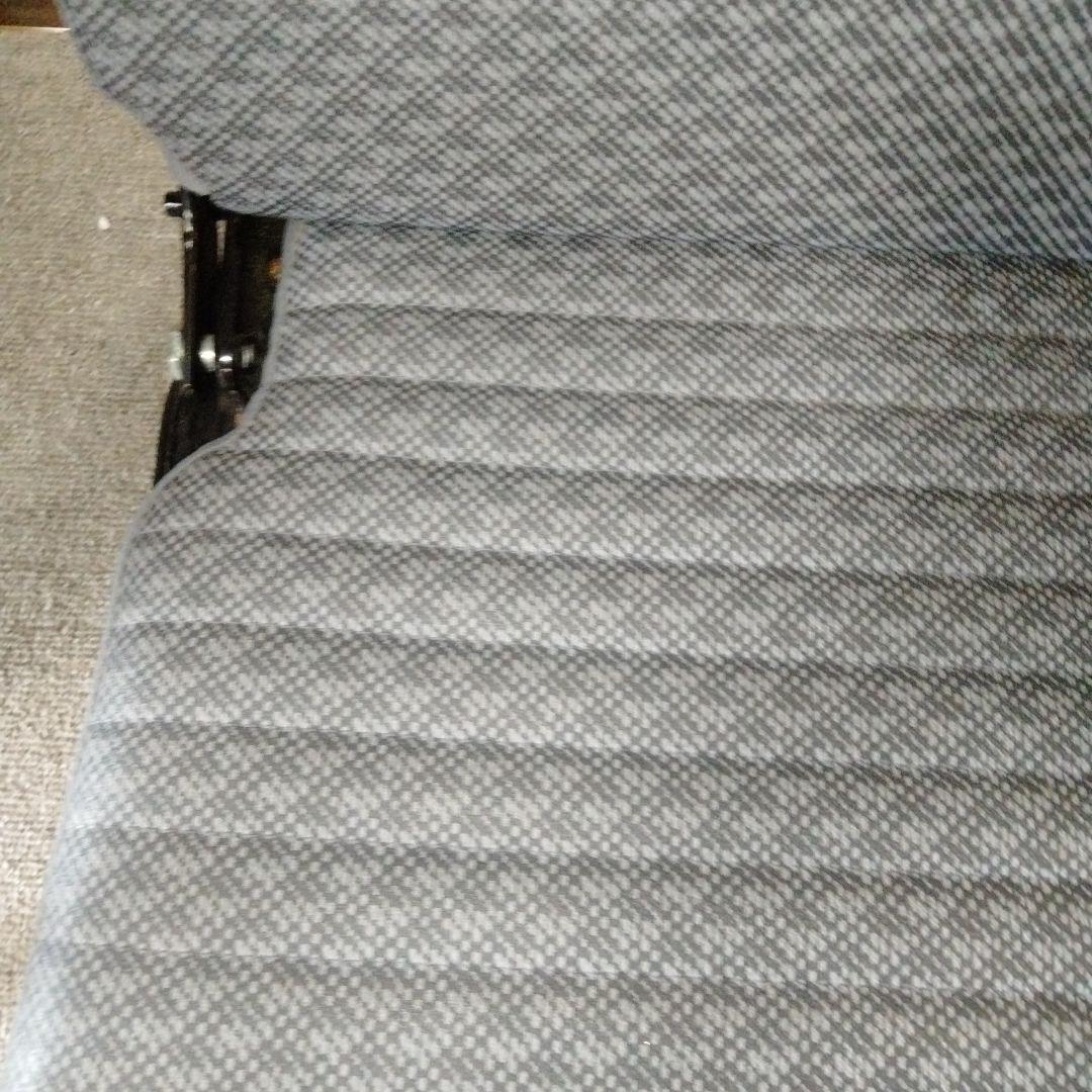 DAIHATSU　ハイゼットトラックトラック　S210後期型　運転手席　シート