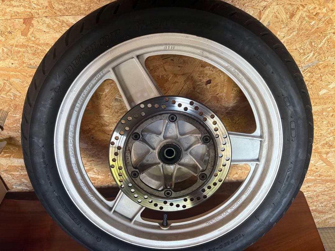 cbr400f ２型　ホイールタイヤ前後セット