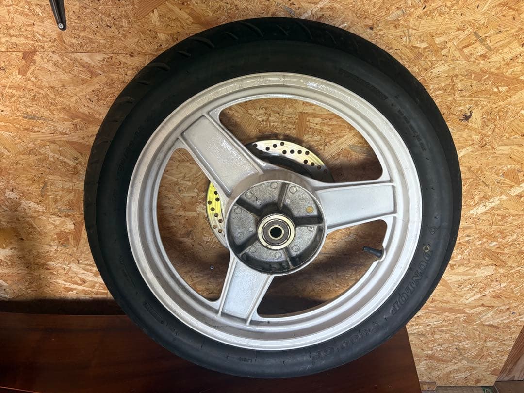 cbr400f ２型　ホイールタイヤ前後セット