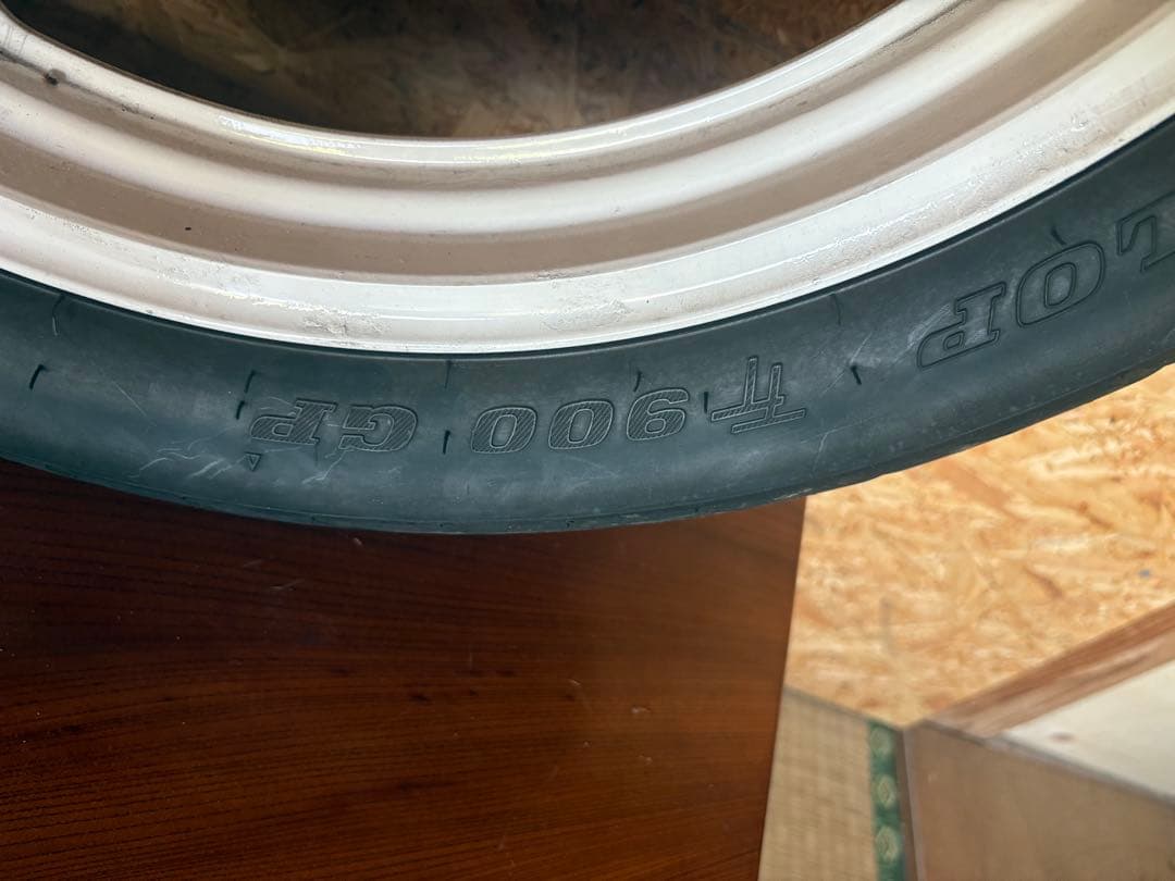 cbr400f ２型　ホイールタイヤ前後セット